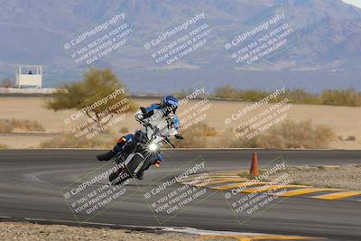 media/Dec-17-2022-SoCal Trackdays (Sat) [[224abd9271]]/Turn 15 (155pm)/